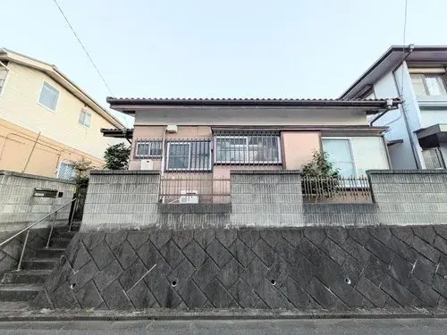 Akiya in Sakado
