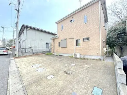 Slide 4