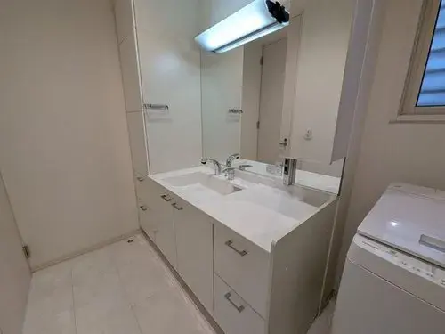 Chiba Prefecture Chiba City 3-Bedroom Property (14)