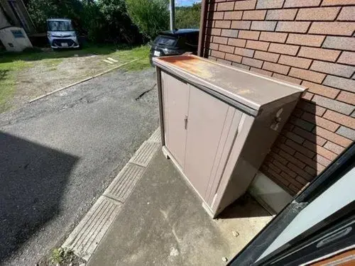 Slide 4