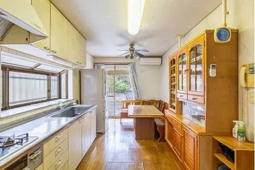 Tokyo Mitaka City 4-Bedroom Property (3)