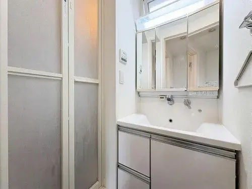 2LDK+S Property Meguro-ku Tokyo (12)