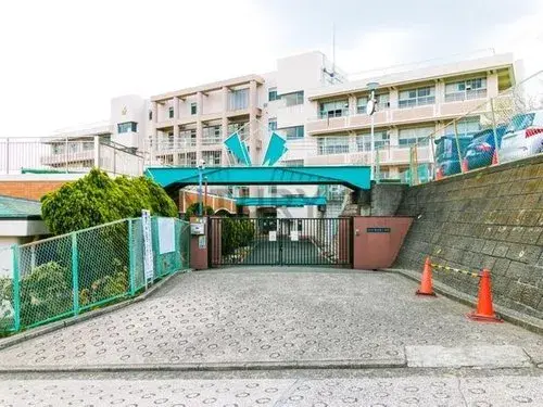 4LDK Property in Yokohama City, Kanagawa Prefecture (11)