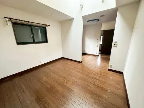 Two-Family Two-Story House Odawara City Kanagawa Prefecture (4)