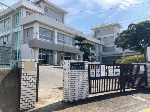 2-Story House Yokosuka City Kanagawa Prefecture (10)