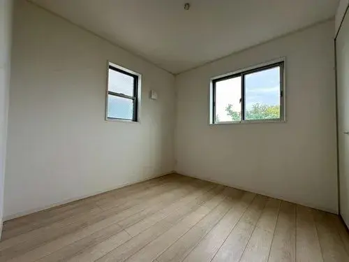 2-Story Property Yokohama City Kanagawa Prefecture (1)