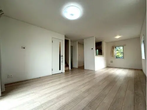 2-Story Property Yokohama City Kanagawa Prefecture (3)