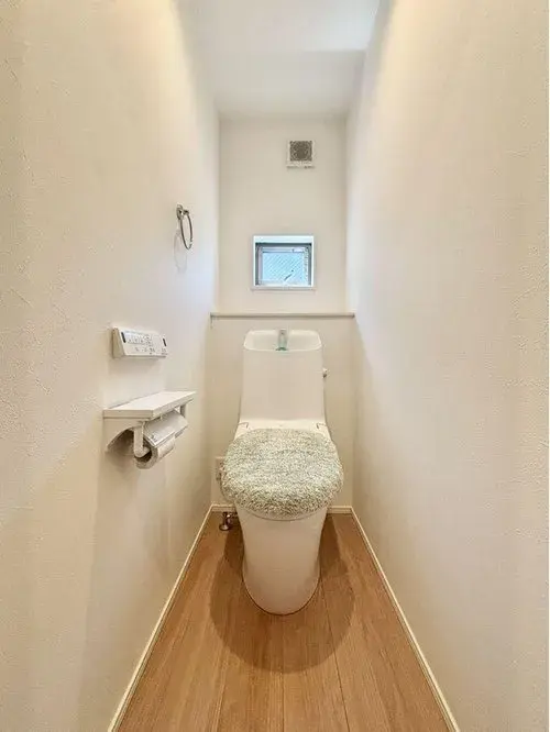 Kanagawa Yokohama 2 Bedroom Property (6)