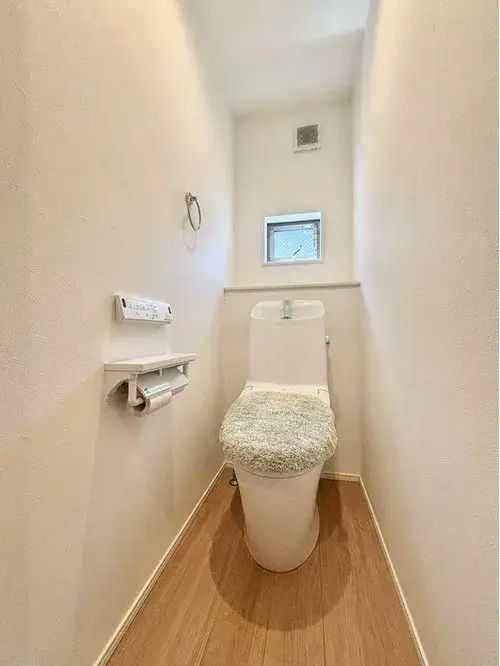 Kanagawa Yokohama 2 Bedroom Property (7)