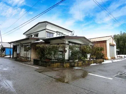 8DK Property Joetsu City Niigata Prefecture (1)