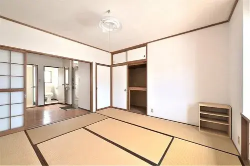 20 Bedroom Property Niigata City Niigata Prefecture (9)