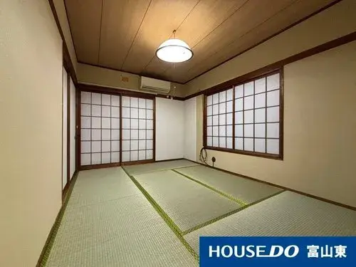 All Rooms 6-Tatami Mat or Larger Property Toyama City Toyama Prefecture (1)