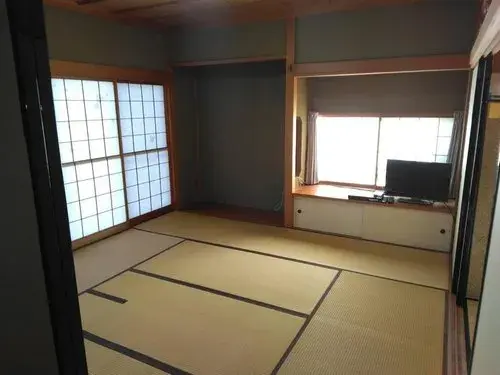 8DK Property Tsubata-machi Ishikawa Prefecture (4)