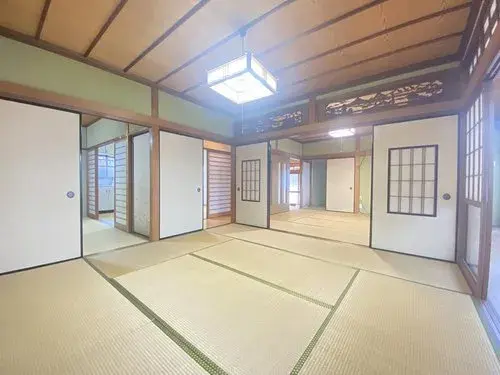 2-Story 2-Family Home Kanazawa City Ishikawa Prefecture (1)