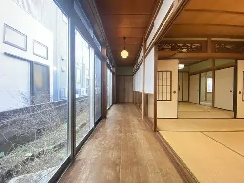 2-Story 2-Family Home Kanazawa City Ishikawa Prefecture (3)