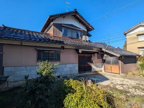 Akiya in 能美市