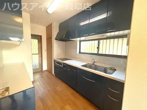 5LDK+S Property Kakamigahara City Gifu Prefecture (14)