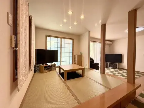 LDK 18+ Tatami Mat Residence, Meito Ward, Kakamigahara, Gifu Prefecture (2)