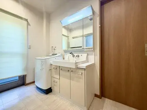 LDK 18+ Tatami Mat Residence, Meito Ward, Kakamigahara, Gifu Prefecture (5)