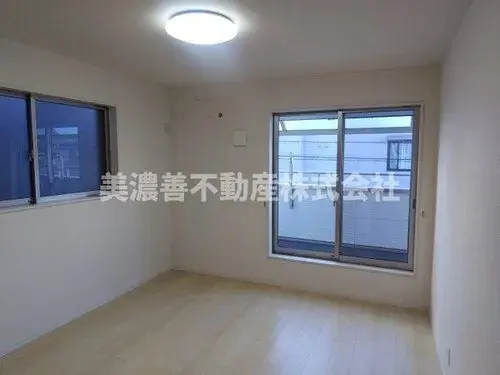 4LDK+S Property Gifu City Gifu Prefecture (6)