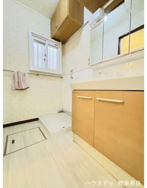 4LDK+S Gifu City Gifu Prefecture (18)