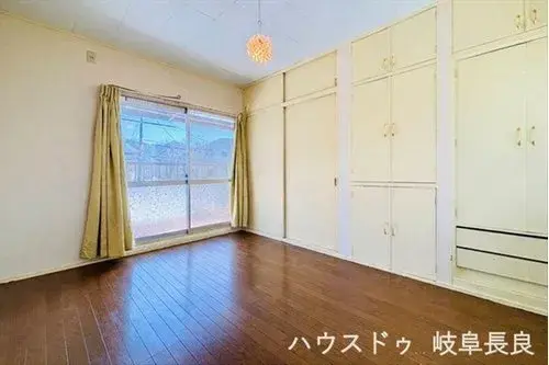 4LDK+S Gifu City Gifu Prefecture (10)