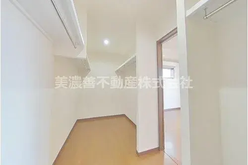 4LDK+S Property Gifu City Gifu Prefecture (5)