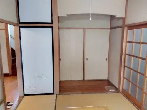 Slide 4
