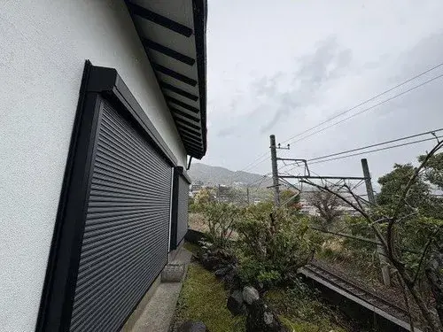 Slide 4