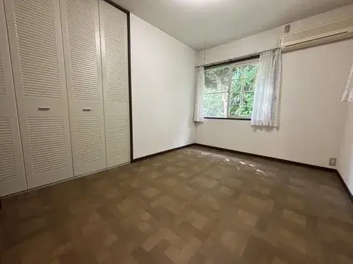 Large 3-Story Wooden Property Itō Shizuoka Prefecture (3)