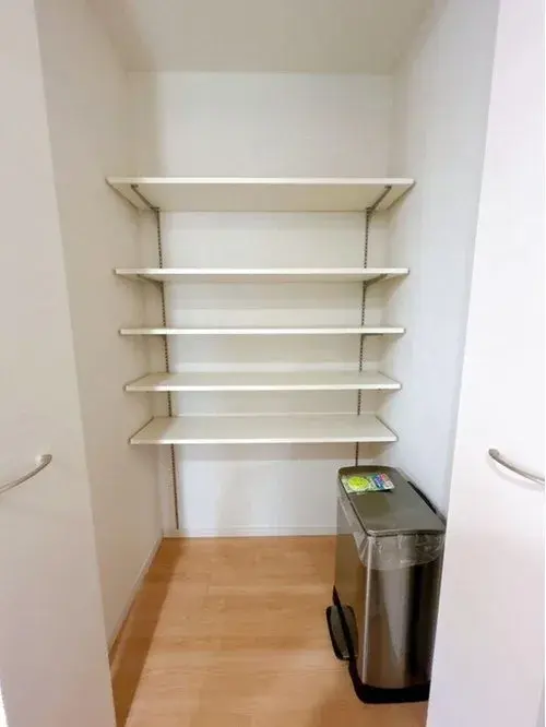 Aichi Prefecture Ichinomiya City 4LDK+S Property (9)
