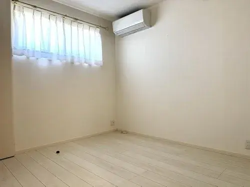 Aichi Kasugai City 4 Bedroom Property (14)