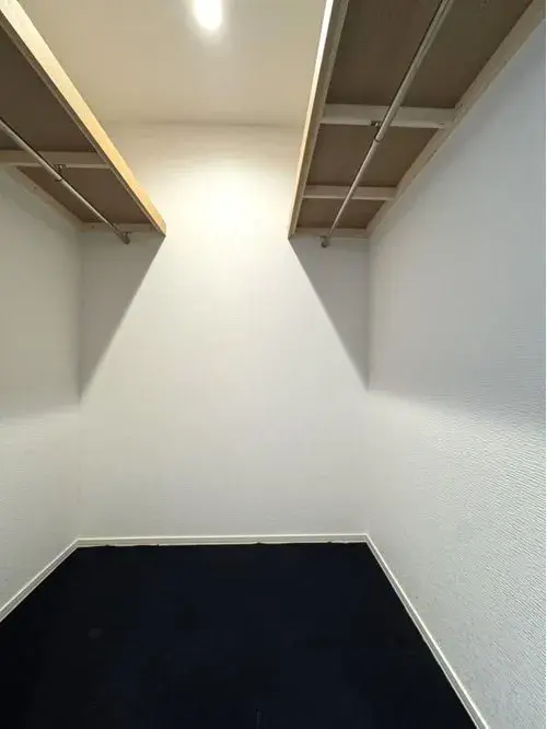 Aichi Kasugai City 4 Bedroom Property (8)