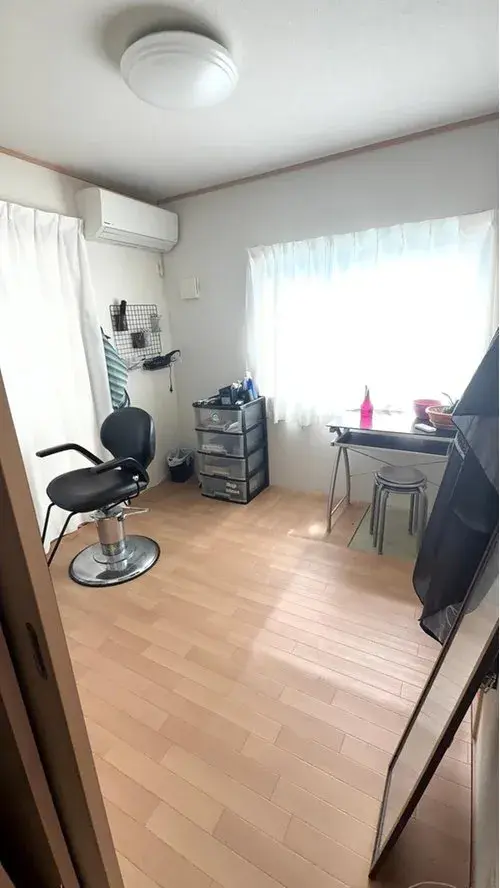 2-Story Property with LDK Over 15 Tatami Mats Toyokawa City Aichi Prefecture (3)