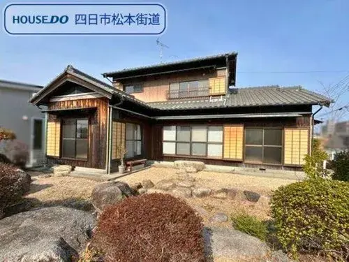6DK Property Yokkaichi City Mie Prefecture (1)