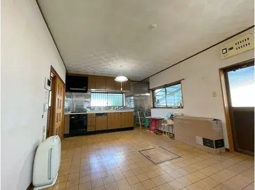 5LDK Property Kuwana City Mie Prefecture (6)