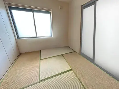 4LDK Property Yokkaichi City Mie Prefecture (9)