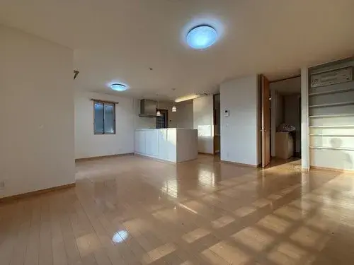 5LDK Property Suzuka City Mie Prefecture (2)