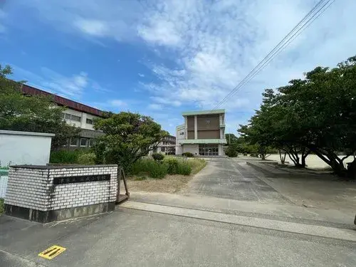 5LDK+S Property Tsu City Mie Prefecture (2)