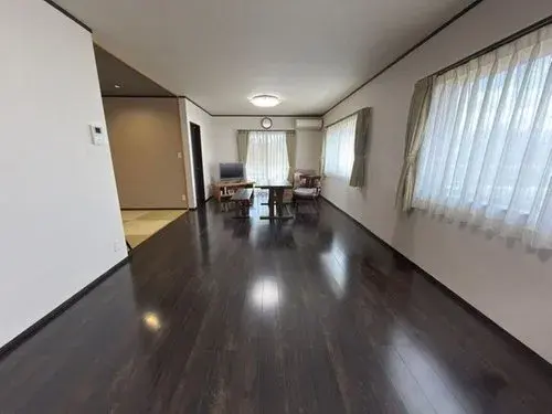 2LDK Property Tsu City Mie Prefecture (2)
