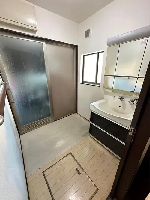 4LDK Property Yokkaichi City Mie Prefecture (12)