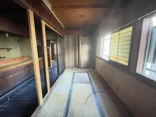 Slide 4
