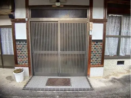 Slide 4