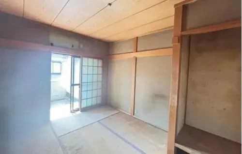 Osaka Higashiosaka 2LDK Property (16)