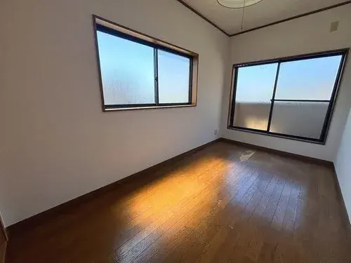 5LDK property Hirakata City Osaka Prefecture (9)