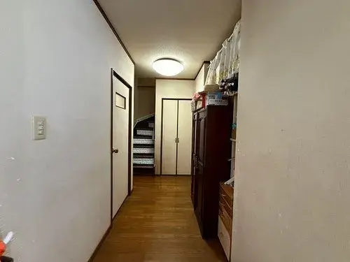 3DK Property in Shijonawate City, Osaka Prefecture (8)
