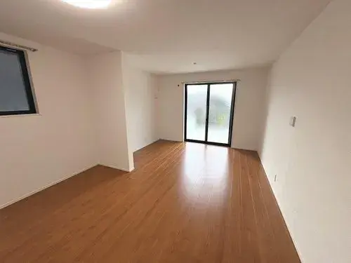 2LDK+S Property in Takatsuki City, Osaka Prefecture (4)