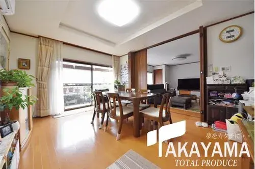 5LDK+S Property Toyonaka City Osaka Prefecture (9)