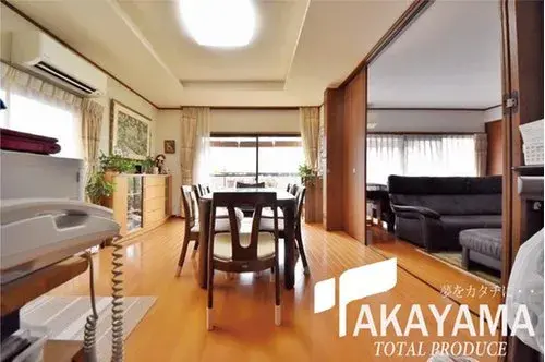 5LDK+S Property Toyonaka City Osaka Prefecture (10)
