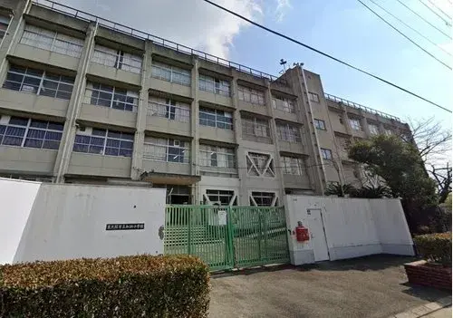 Osaka Prefecture Higashiosaka City 4 Bedroom Property (17)